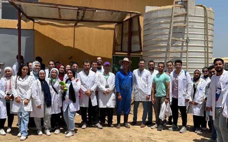 طب بيطرى جامعة بدر تنظم زيارة تدريبية لأكبر مزرعة جاموس فى مصر