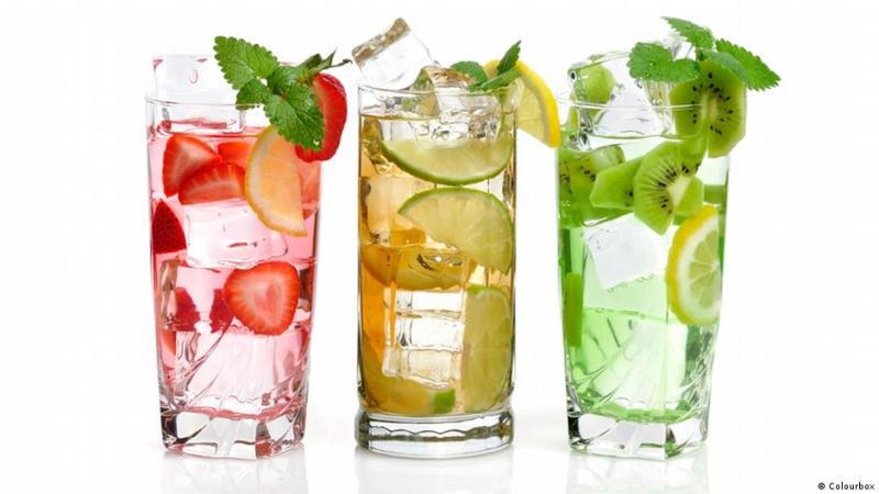 مشروبات صحية لمواجهة الجفاف في فصل الصيف