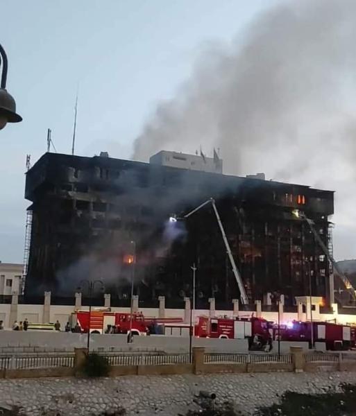 الصحة: 24 حالة حريق وحالتي اختناق جراء حريق مبنى مديرية أمن الإسماعيلية
