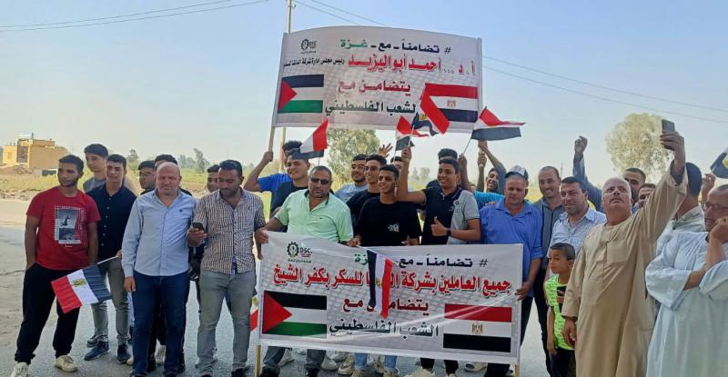 شركة الدلتا للسكر تنظم وقفة تضامنية للتأكيد على دعم الرئيس السيسي للقضية الفلسطينية