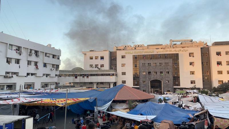 مدير مستشفى الشفاء بغزة يحذرمرضى التنفس سيموتون جميعًا بعد 10 دقائق من انقطاع الكهرباء