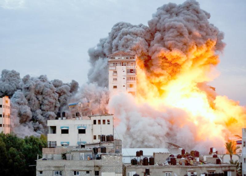 مجزرة جديدة لقوات الاحتلال جراء قصف مدرسة تل الزعتر التي تاوي نازحين شمال غزة