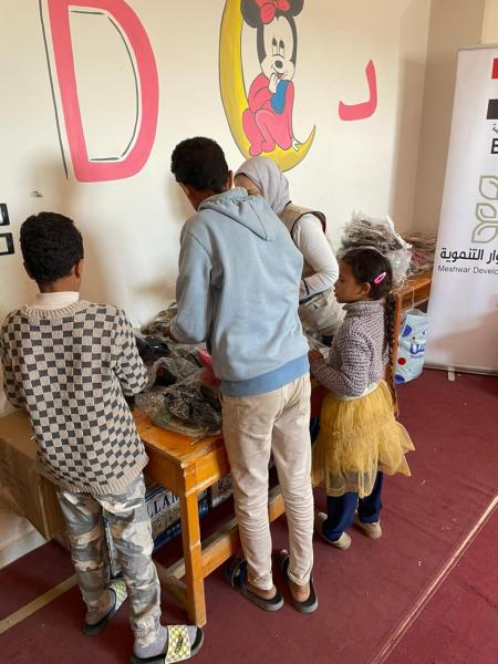 ”مشوار” تقدم مساعدات عاجلة لأهالي قرى مركز بني مزار بالمنيا
