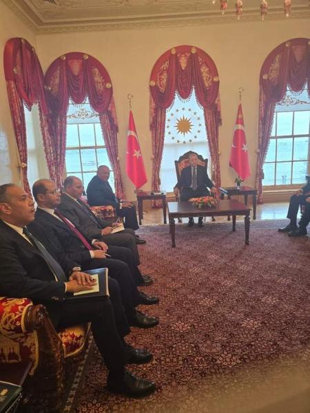 رئيس تركيا أثناء استفباله لوزير الخارجية 