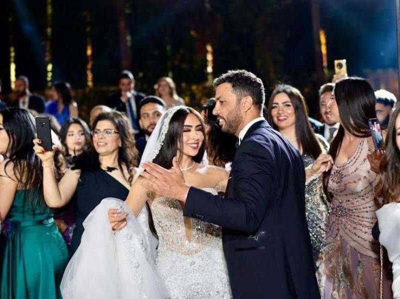 الدكتور محمد نبيل يحتفل بزفاف كريمة شقيقته الدكتورة رنا هاني