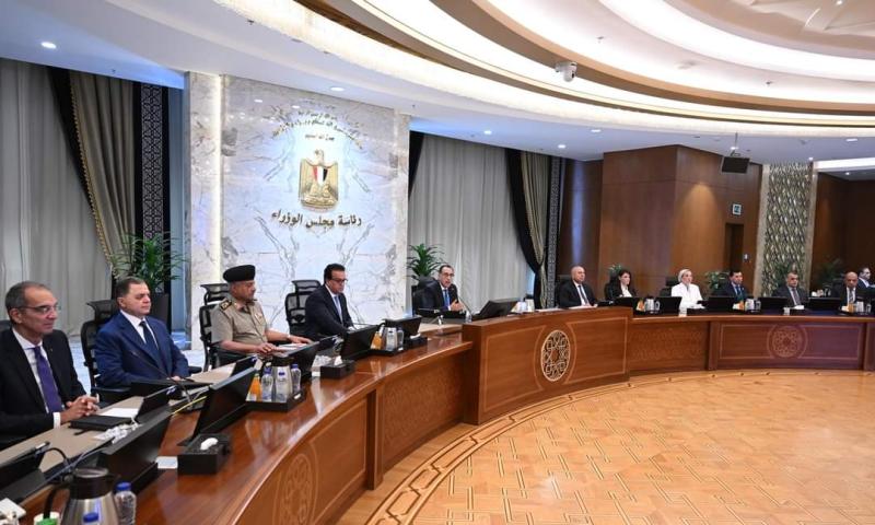 مجلس الوزراء يوافق على عدة قرارات في أول اجتماع بتشكيله الجديد برئاسة الدكتور مصطفى مدبولي