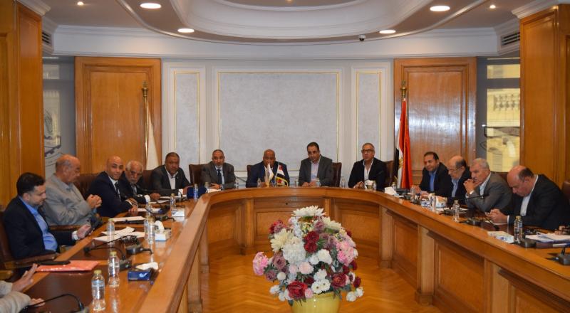 غرفة القاهرة تعلن زيادة التعاون مع الوزارات والجهات المعنية للمساهمة في ضبط السوق
