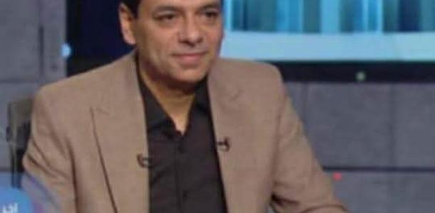 فنان وحكاية ”يكشف السر الخفي  للبوت الذي كان يرتديه عادل امام في أغلب أفلامه