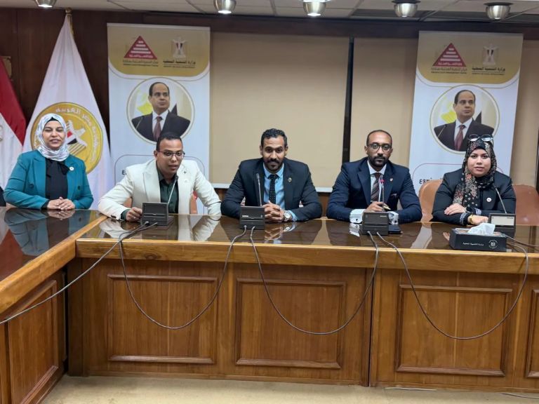 كوادر بشبابها يحصلون على دورات من وزارة التنمية المحلية لتعزيز مشاركات الشباب في المجتمع المصري